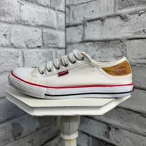 Levi’s Stan Buck Low Top White Canvas Sneakers